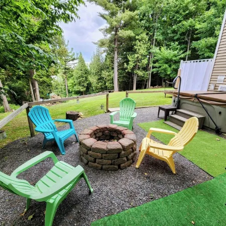 Beth's Place II - On The River - Hot Tub & New Pickleball Court! You'll love it!
