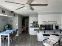 Partial Ocean Views, One Row Back, Cute and Comfortable Carolina Beach Condo. - 2-Star