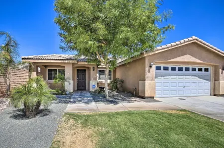 Coachella Retreat: Pool, Near Music Festivals