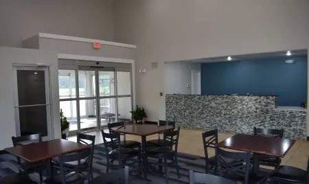 Executive Inn and Suites Baker Отели рядом с достопримечательностью «Парк Бейкер»