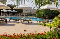 Seagull Hotel Apartments - Pools