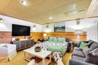 Beautiful Lake Keowee Home w/ Boat Dock & Fire Pit - Wifi