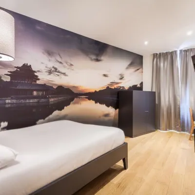 Hotel Jenner Các khách sạn gần Nhà thờ Sainte Chapelle
