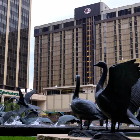 DoubleTree by Hilton Hotel Omaha Downtown