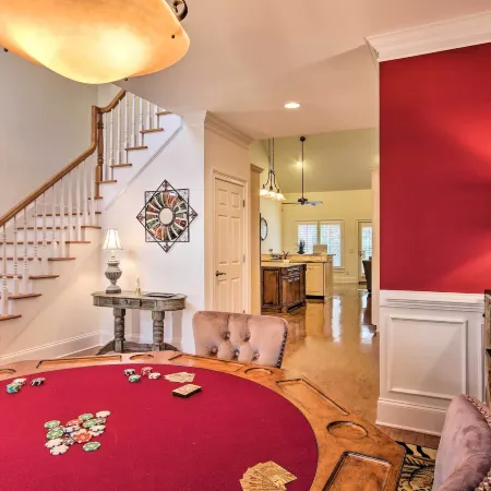Upscale Home w/ Poker Room < 1 Mi to Golf!
