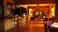 Mango Moon Villa - Barer