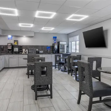 Best Western Bolingbrook Hotel