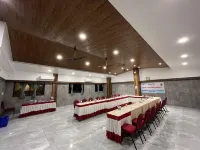 Hotel Opal
