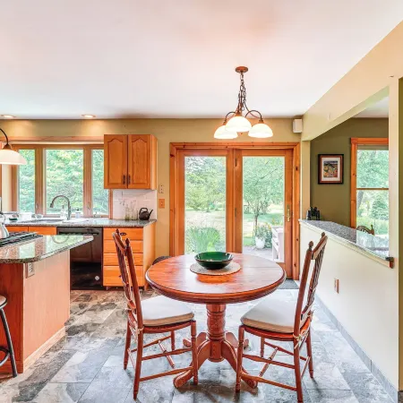 Peaceful Countryside Retreat w/ Yard in Frenchtown