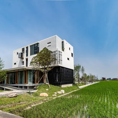 Life in Nature B&B Отели рядом с достопримечательностью «Железнодорожный вокзал Дуншань»