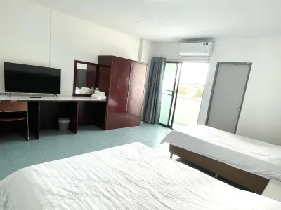 Sangsri Mansion Bangsaen Hoteles cerca de Playa de Bangsaen