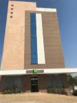 Golden Tower Express Franca by Fênix Hotéis - Parkplatz