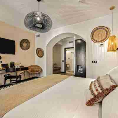 VILLTAK La Plaza Rooms
