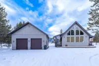 Yellowstone - Hot Tub - Family Vacation - World Class Fishing