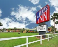 Texas Inn Harlingen Hotels in Harlingen