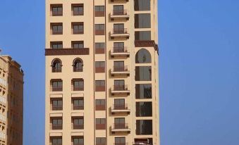 Pulse Al Jaddaf Hotel