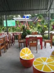 Lee Red House