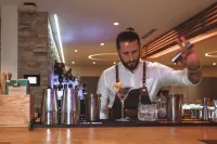 Hotel & Spa Held 4 Sterne Superior, Zillertal - bar