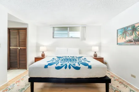 Big Island Kona Ali'i by Coldwell Banker Island Vacations