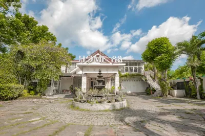Home 88 Feels Like Home Hotel dekat Plunyon Kalikuning