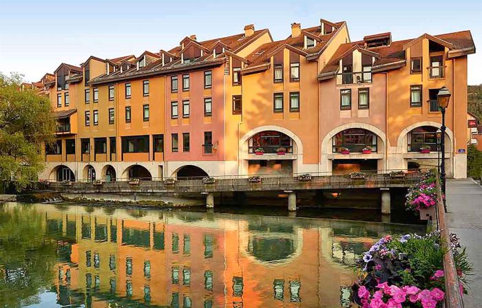 Ibis Annecy Centre Vieille Ville