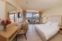 Ionian Emerald Resort - parking