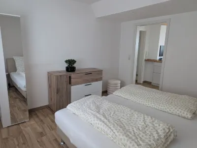 Schweigen-Rechtenbach - modern vacation apartment "Martina" ideal for four people Deutsches Weintor 주변 호텔