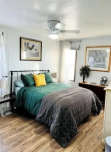 The Ranch-close to airport & fairgrounds 016290