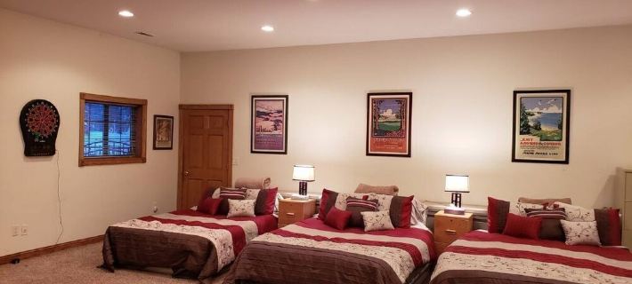 The "Pool Barn" w/Pool, Hot Tub,  Billiards & more near Indiana Dunes Hotels in Porter County