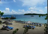 FUNCTIONAL STUDIO HOTEL CARAYOU SPA BEACH SWIMMING POOLS