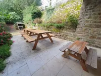 Family House for 8 – Peace & Nature Escape Hotels in Clecy