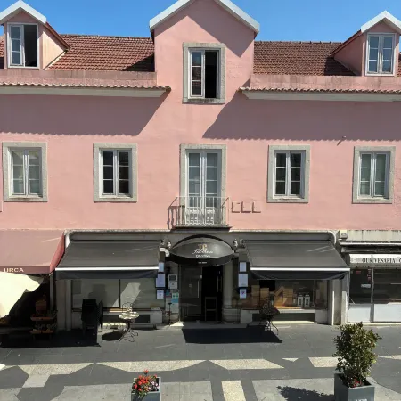 Sintra Flower Vintage Chalet