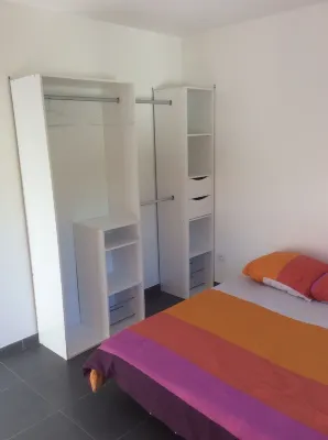 Maison de Vacance Hotel a Saint-Clement-De-Riviere