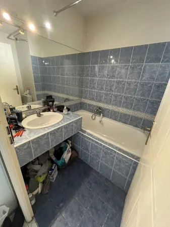 T2 with terrace, swimming pool, secure residence in Mandelieu close to the sea Отели рядом с достопримечательностью «Chateau de la Napoule / Musee Henry-Clews»