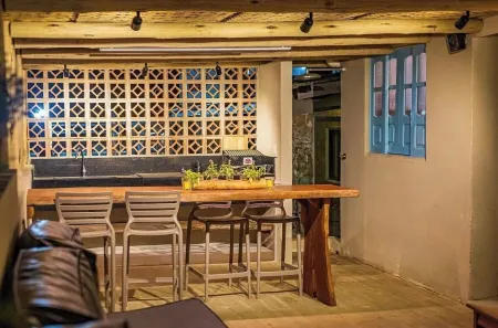 EcoCharme Pousada Varandinha Отели в г. Фернанду-ди-Норонья