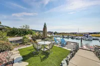 Waterfront Home w/ Dock, Hot Tub & Fire Pit - Beach