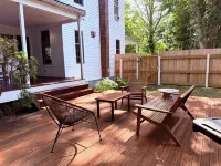 Downtown Kennebunk Home - Spacious! - Walk to area shops and restaurants!