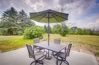 Updated Plymouth Home ~ 5 Mi to Road America! - homestay