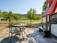 Little Castle - Homestays