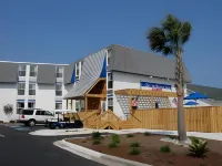 Outer Banks Inn - Pools