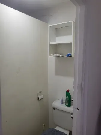 Cozy 1-bedroom apartment in serene St. George's with WiFi, AC Отели рядом с достопримечательностью «Гайд Парк Тропикал Гарден»