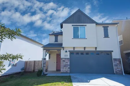 Charming 3-bedroom house in nice Merced