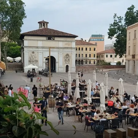 Studio apartment to get to know Padua on foot and reach Venice by river