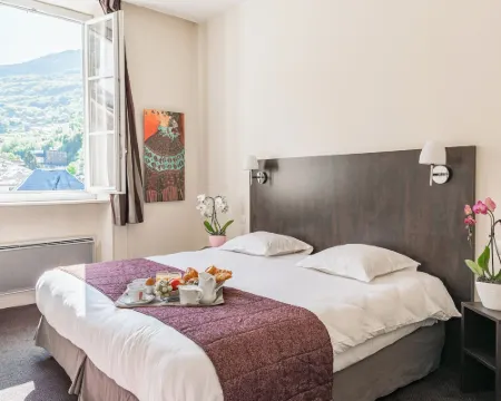 HI Brides-les-Bains Hotels in Savoie