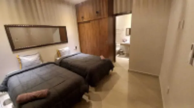 Luxurious villa, 2 swimming pools, 1 gym, quiet location close to the sea