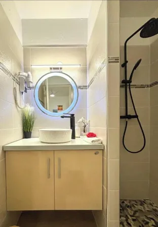 For an exceptional moment!