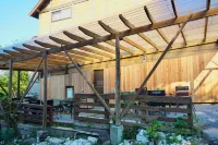 Cottage Coliberty Hotels in Anan