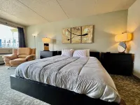 Downtown CF Studio - Free Gated Parking! 520