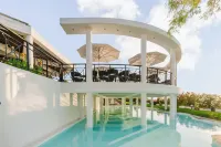 Calypso Beach