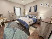 2bd/1ba Home-Minutes from Casino